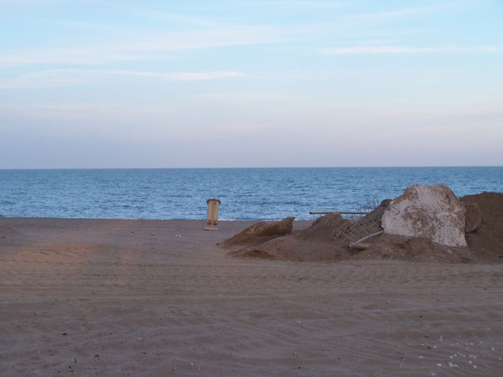 Playa de la Misericordia de Málaga, al atardecer un día de Mayo.