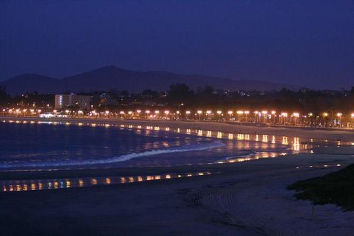 Playa de Samil. Vigo (Galicia, España) / Samil beach. Vigo (Galicia, Spain)